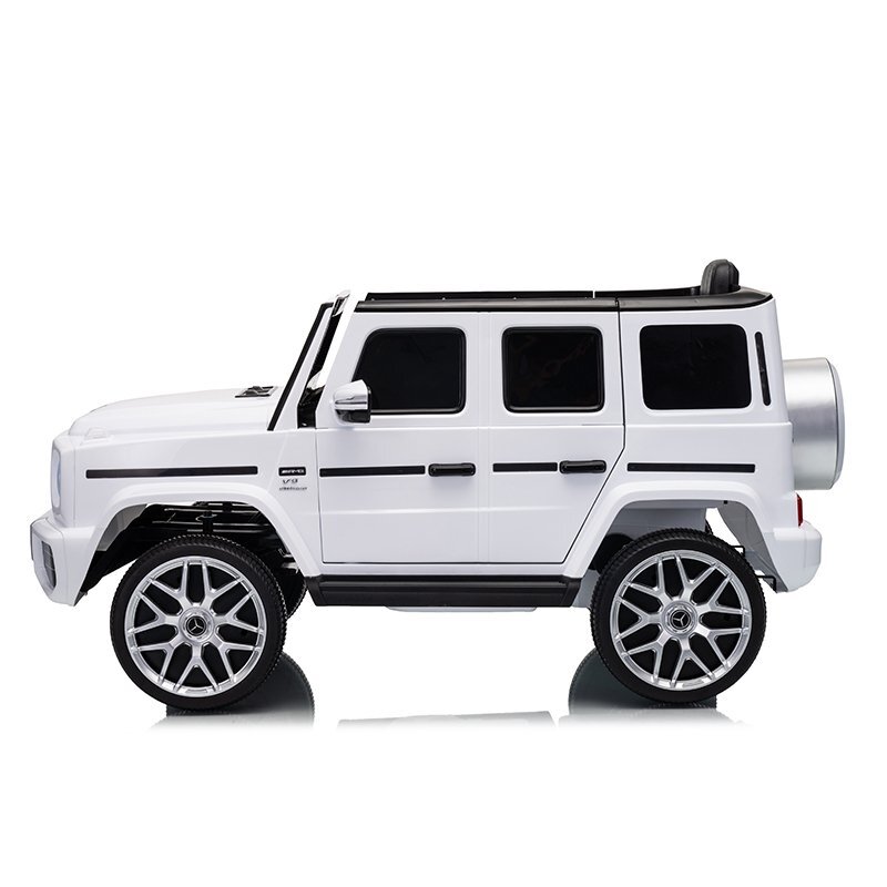 MERCEDES-BENZ Masinuta electrica pentru copii cu licenta G63 Alb telecomanda 2.4G scaun din piele lumini LED oglinzi retrovizoare muzica usi inalte cu deschidere suspensii centura de siguranta