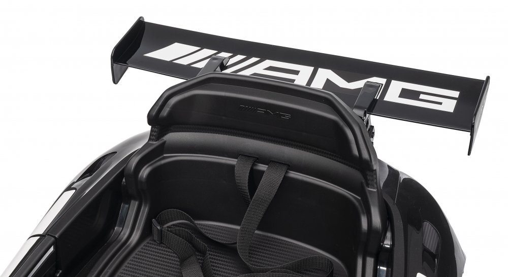 MERCEDES-BENZ Masinuta electrica pentru copii cu licenta Mercedes Benz AMG Black cu echipare premiumtelecomanda cu 3 vitezeroti evascaun din piele2motoare x 35wusi cu deschiderebluetoothindicator baterieeleronsistem troller