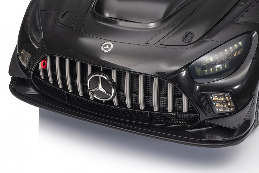 MERCEDES-BENZ Masinuta electrica pentru copii cu licenta Mercedes Benz AMG Black cu echipare premiumtelecomanda cu 3 vitezeroti evascaun din piele2motoare x 35wusi cu deschiderebluetoothindicator baterieeleronsistem troller