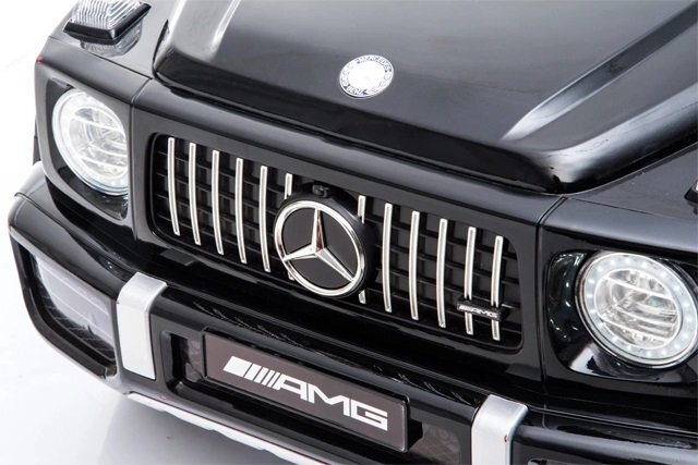 MERCEDES-BENZ Masinuta electrica pentru copii cu licenta Mercedes Benz AMG G63 Black cu telecomanda 2.4G2 motoarex35wdeschidere usilumini LEDsuspensii volan cu functii pornire la buton