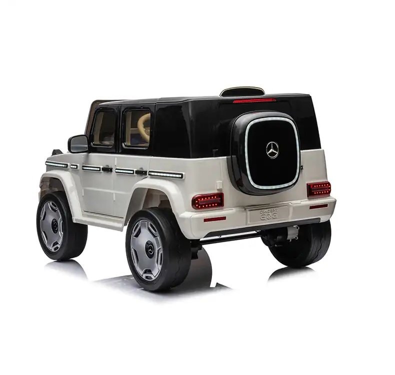 MERCEDES-BENZ Masinuta electrica pentru copii Mercedes Benz EQG White 110w cu echipare premiumacumulator 12V9Ahroti evascaun piele perforatatelecomanda 2.4Gdeschidere usilumini ledbaterie detasabilaoglinzi retrovizoare cu lumini