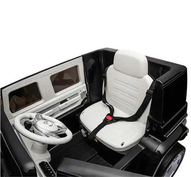 MERCEDES-BENZ Masinuta electrica pentru copii Mercedes Benz EQG White 110w cu echipare premiumacumulator 12V9Ahroti evascaun piele perforatatelecomanda 2.4Gdeschidere usilumini ledbaterie detasabilaoglinzi retrovizoare cu lumini