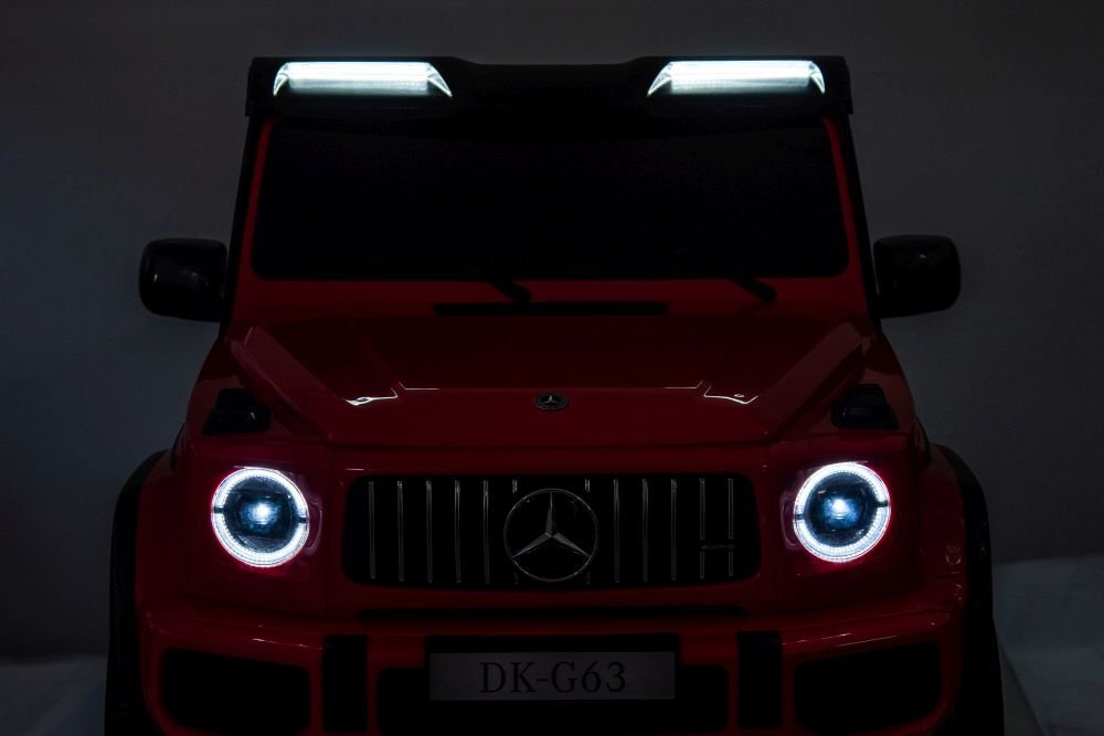 MERCEDES-BENZ Masinuta electrica pentru copii Mercedes G63 XXL Red design realist 4 motoare x55W cu bluetooth port USB MP3 lumini LED fataspate centuri de siguranta cauciucuri EVA dimensiune 158 x 93 x 81 cm