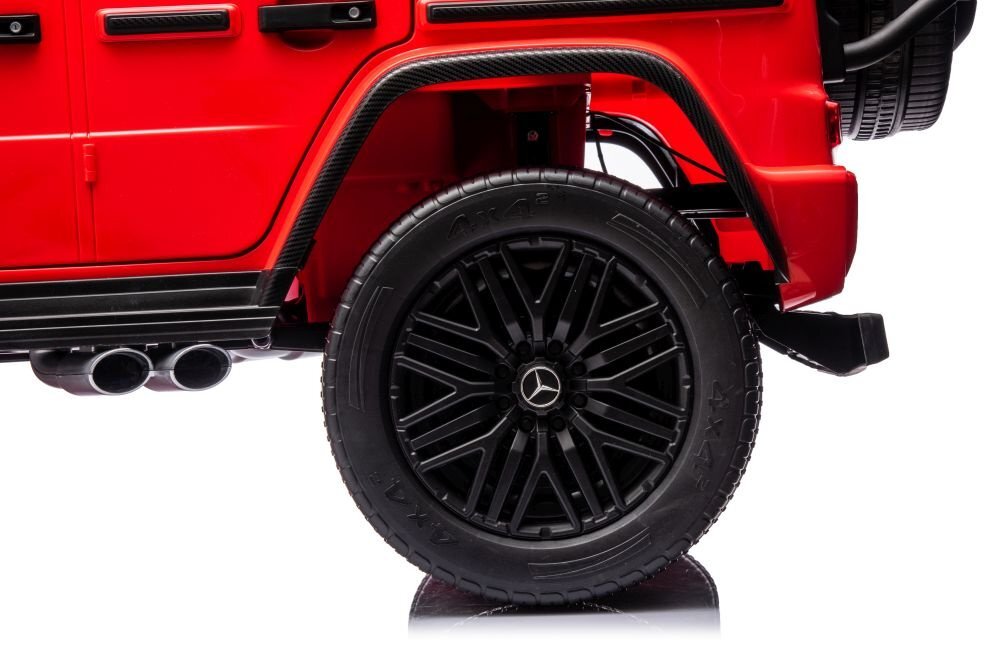 MERCEDES-BENZ Masinuta electrica pentru copii Mercedes G63 XXL Red design realist 4 motoare x55W cu bluetooth port USB MP3 lumini LED fataspate centuri de siguranta cauciucuri EVA dimensiune 158 x 93 x 81 cm
