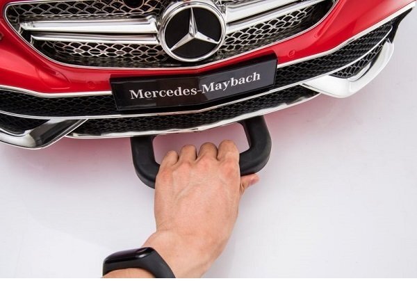 MERCEDES-BENZ Masinuta electrica pentru copii Mercedes Maybach S650 Red 12V4.5Ahechipare premium si licenta2 motoareroti EVAscaun pieleusi cu deschiderepornire la cheieunitate audio cu muzicalumini LEDsistem trollersuspensii