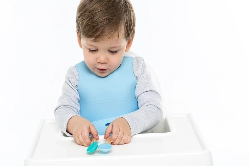 Minikoioi Baveta Flexi Bib 100 premium silicone bubble beige