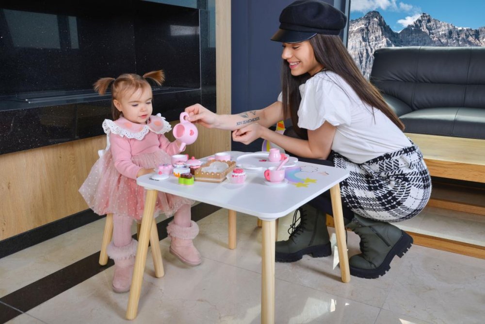 MONI Set masuta cu 2 scaunele din lemn Unicorn