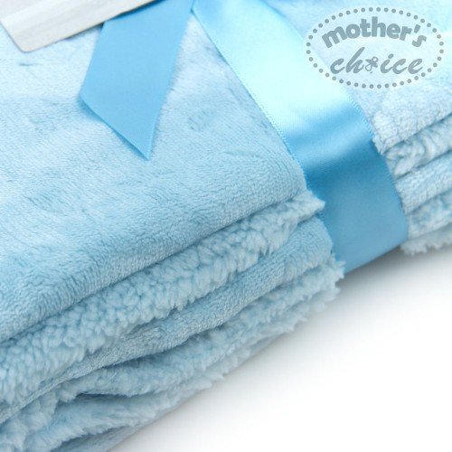 Mother's Choice Paturica pufoasa Mothers Choice pentru bebelusi model litere bleu