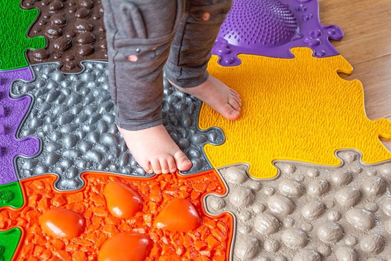 Muffik Covoras ortopedic senzorial puzzle set mediu A