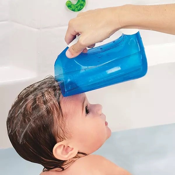 Munchkin Recipient clatire sampon Rinse 6L+ blue
