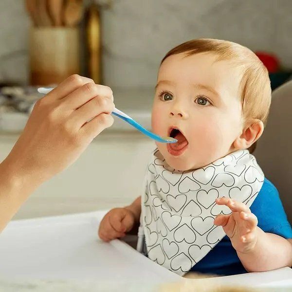 Munchkin Set 4 lingurite pentru bebelusi White Hot cu senzor de temperatura 4L+