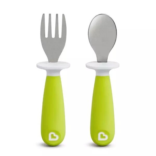 Munchkin Set furculita si lingurita pentru copii Raise 12L+ light green