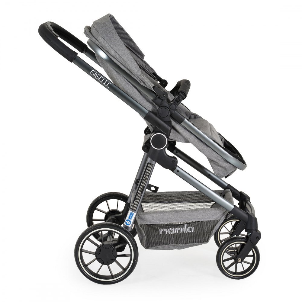 NANIA Carucior transformabil 3in1 Giselle Gray cu sezut reversibilpana la 4 animaxim 22kgScaun auto I-Sizespatar reglabilcapotina XXLpliere compacta cu unitate scaunroti rezistentehusa pentru picioare inclusa