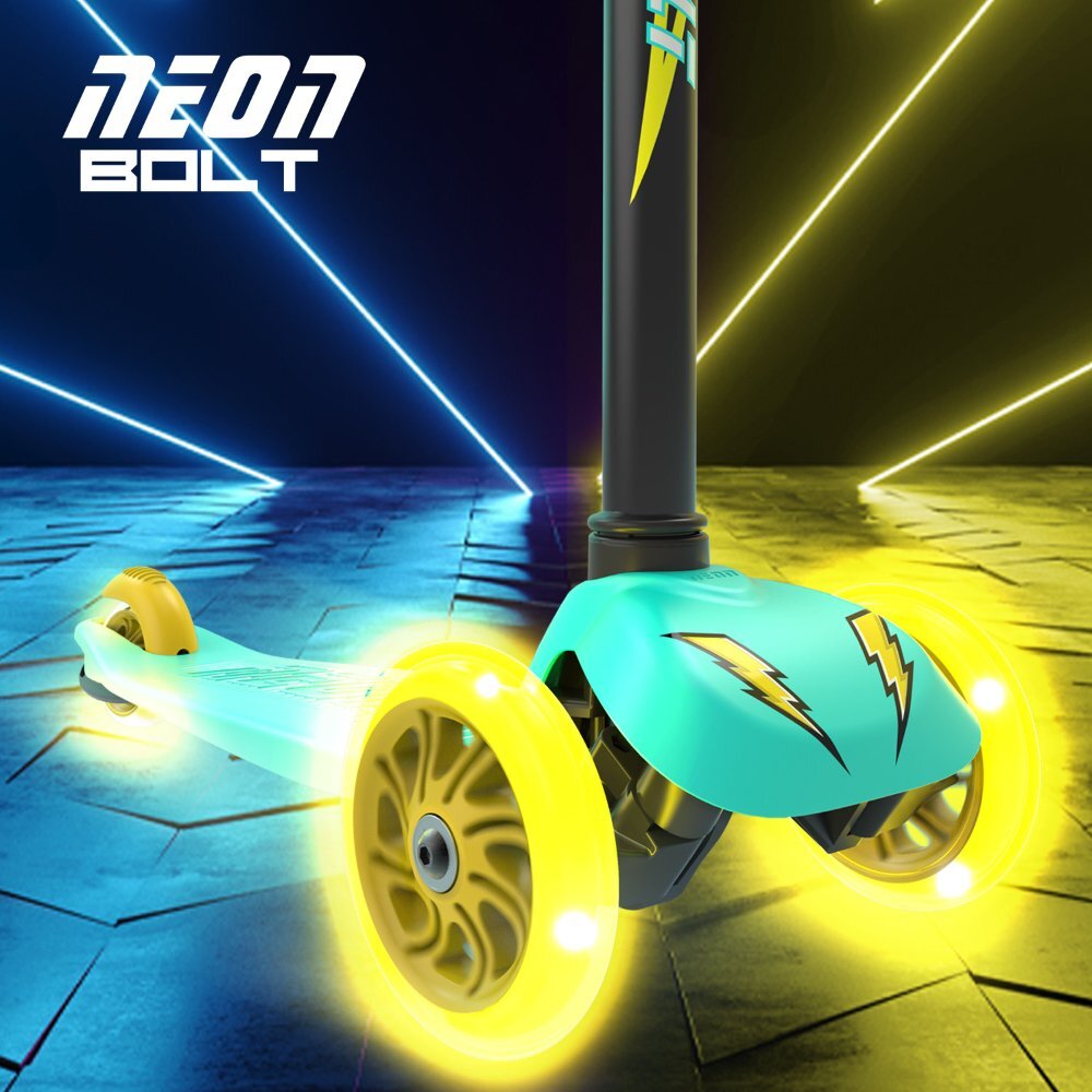 Neon Trotineta cu 3 roti Bolt green roti Led greutate admisa 25 kg