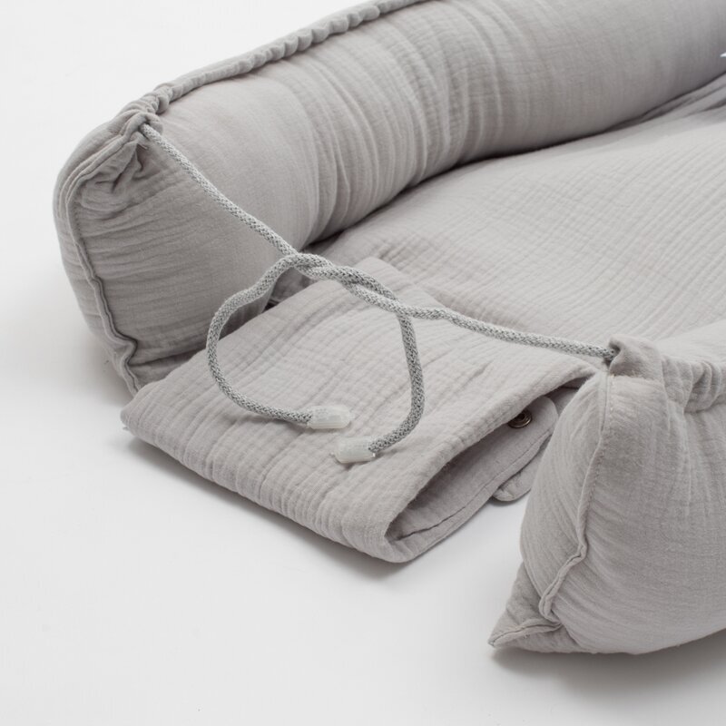 New Baby Cosulet bebelus Baby Nest 80 x 50 cm din muselina light grey