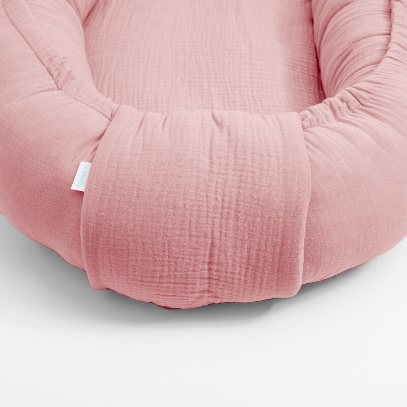 New Baby Cosulet bebelus Baby Nest 80 x 50 cm din muselina pink