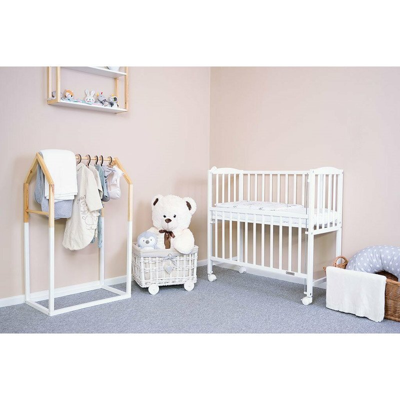 New Baby Patut din lemn cu laterala culisanta 90x40 cm Mateo White
