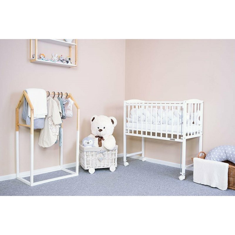 New Baby Patut din lemn cu laterala culisanta 90x40 cm Mateo White