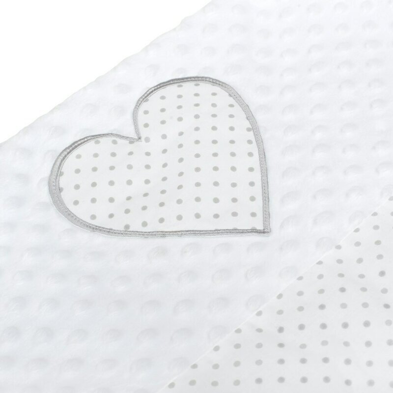 New Baby Set 3 piese Luxury Baby Nest cu paturica si pernuta in forma de inima Minky Heart White