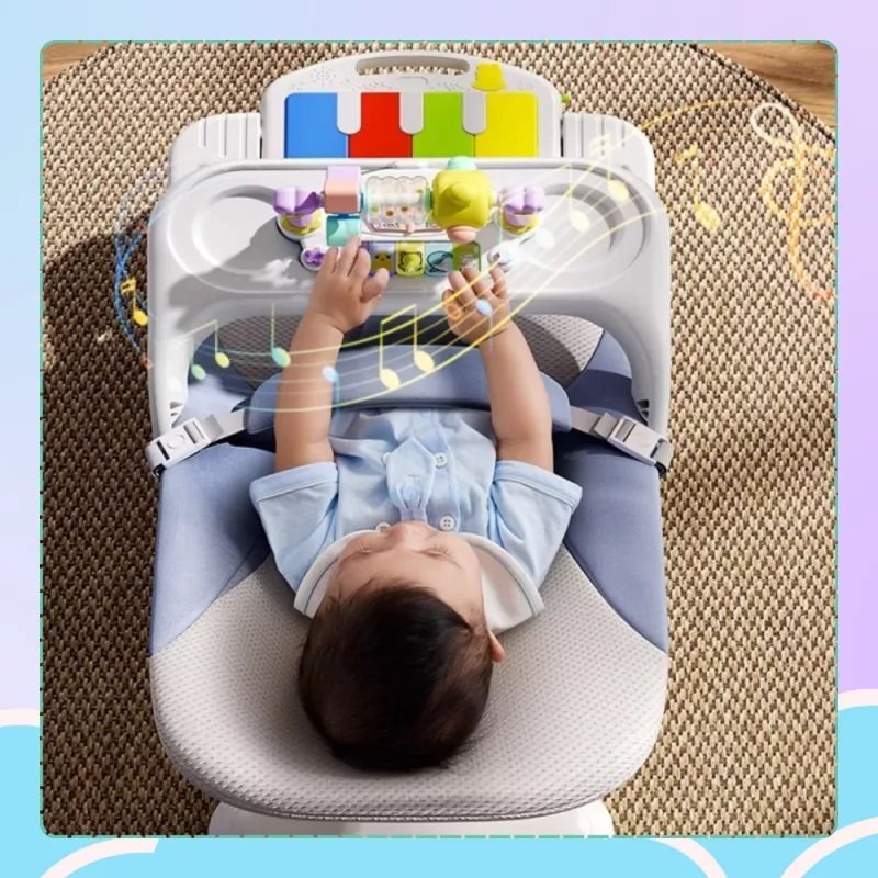 NICEkids Balansoar pentru copii pliabil cu roti si pian detasabil 3 nivele de inclinare tavita detasabila Jucarii interactive atasate 40 x 68 x 67 cm Blue