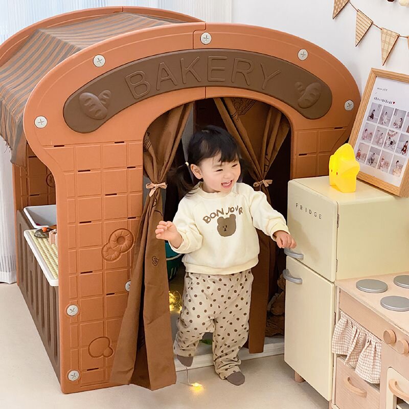 Nichiduta Garden Casuta de joaca pentru copii Nichiduta Graden mocha iluminata covoras din bumbac inclus dimensiune 98 x 92 x 115 cm