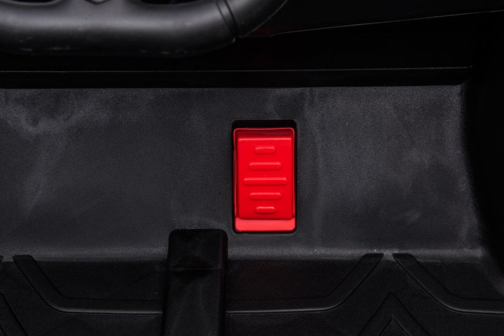 Nichiduta Masinuta electrica pentru 2 copii UTV Racing Black 12Vtelecomanda 2.4Gusi cu deschiderefaruri ledpornire la butonmuzicacentura de sigurantaslow startcapota realista cu deschidere