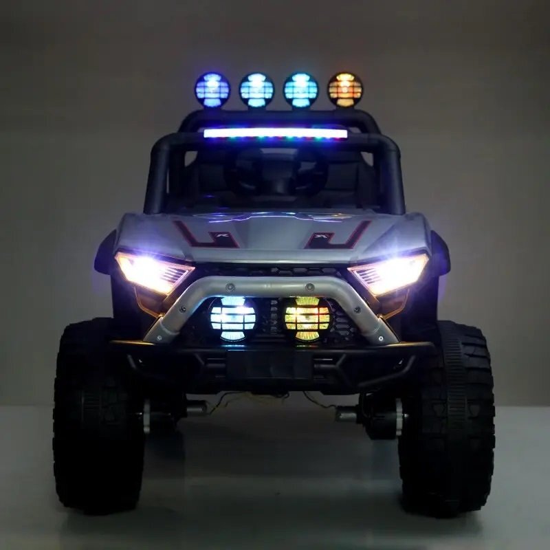 Nichiduta Masinuta electrica pentru copii cu telecomanda 24G Alaser Black2motoarex55WRoti EVA cu rulmentScaun din piele ecologicaSuspensiiLumini LED fataspateUsi cu deschidereFunctie leganareBara cu proiectoare