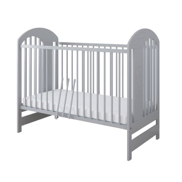 Nichiduta Patut din lemn pentru copii Tymon Grey design modern cu somiera reglabila pe 3 inaltimi distincte sistem cu 3 bare laterale detasabile margini rotunjite dimensiuni exterioare 124 x 66 x 106 cm