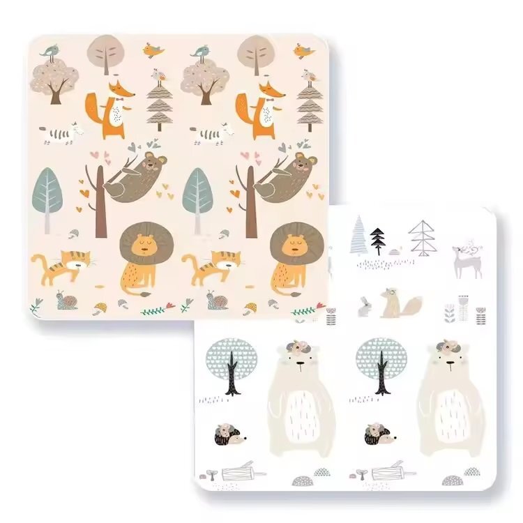 Nichiduta Tarc de joaca Forest Beige 150x180x65 cm cu cadru metalic pereti din plasa acces cu fermoar 4 inele ajutatoare covoras din spuma cu doua fete si 100 de bile incluse
