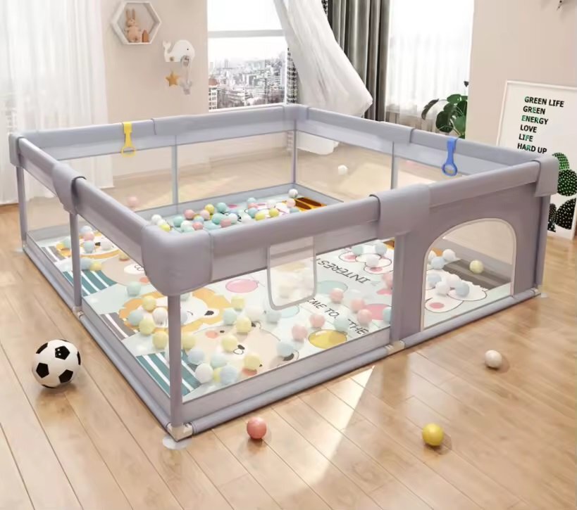 Nichiduta Tarc de joaca pentru copii Grey 150 x 180 x 67cm cadrul metalic pereti din plasa acces cu fermoar covoras spuma cu doua fete 4 inele ajutatoare cu geanta de transport si 100 bilute multicolore incluse