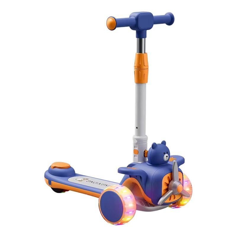 Nichiduta Trotineta pentru copii pliabila cu Muzica si roti silentioase din PU cu lumini Led ghidon reglabil pe inaltime manere ergonomice elice rotativa dimensiune 59 x 30 x 73 cm Blue Bear