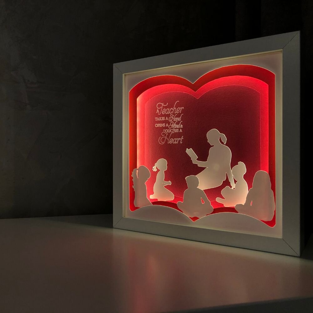 Noorhandmadeatelier Tablou luminos InvatatoareEducatoare 001