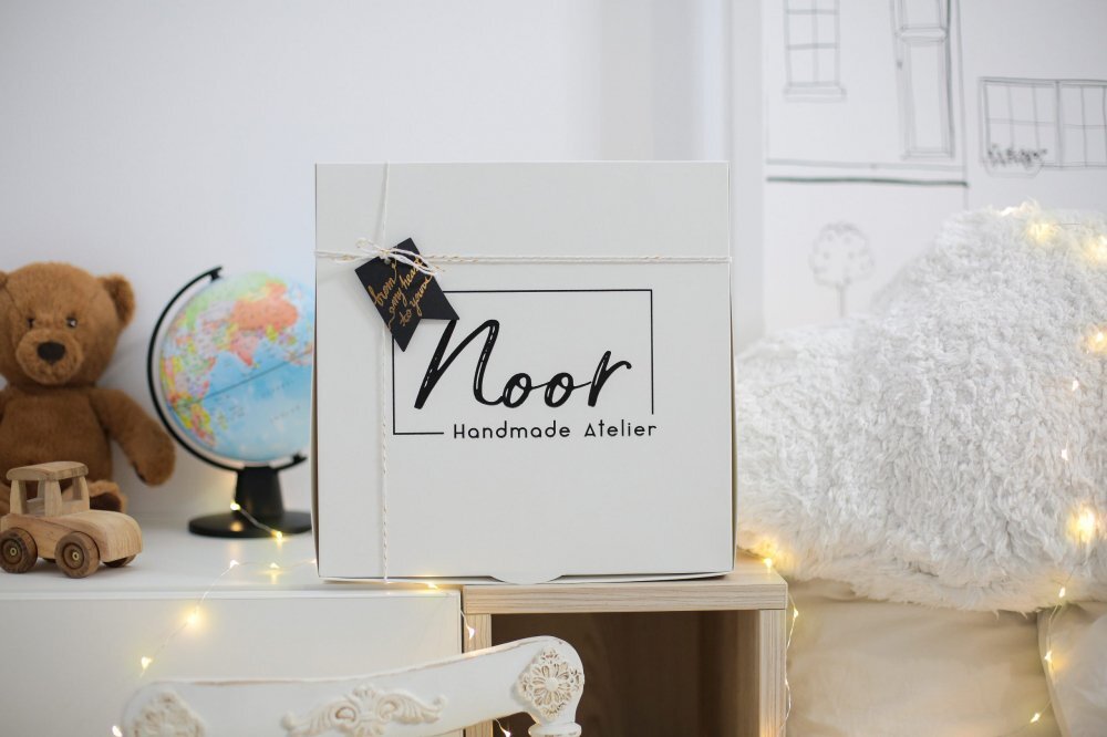 Noorhandmadeatelier Tablou luminos Parinti si copii 059