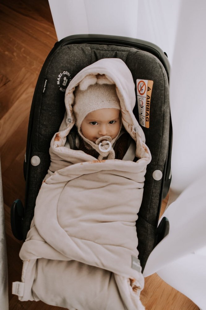 Nor Pufos Paturica universala pentru scoica auto bumbaccatifea Boho Sand Sleepee 3 tog