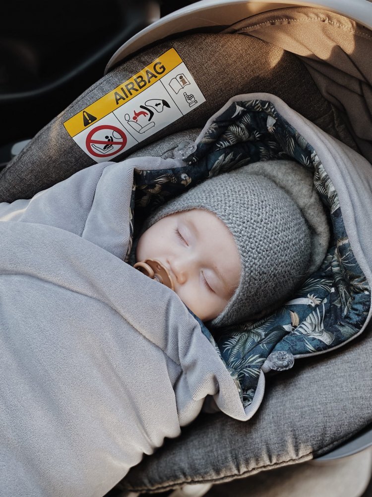 Nor Pufos Paturica universala pentru scoica auto bumbaccatifea Royal baby sand Sleepee 3 Tog