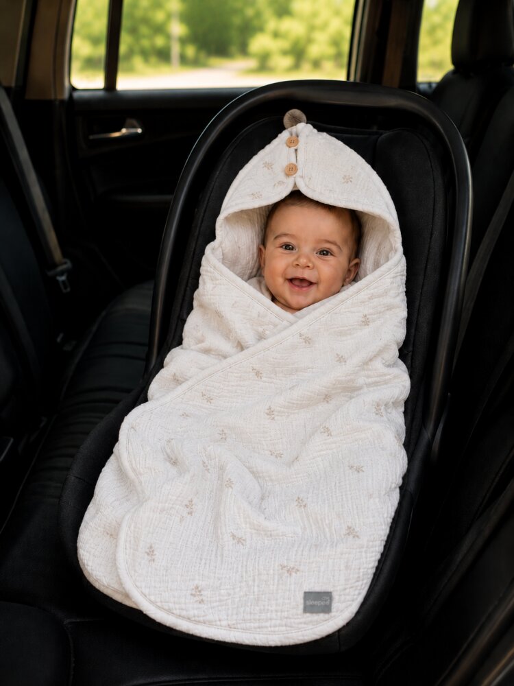 Nor Pufos Paturica universala pentru scoica auto bumbacmuselina Nature Light Sleepee 1.5 Tog