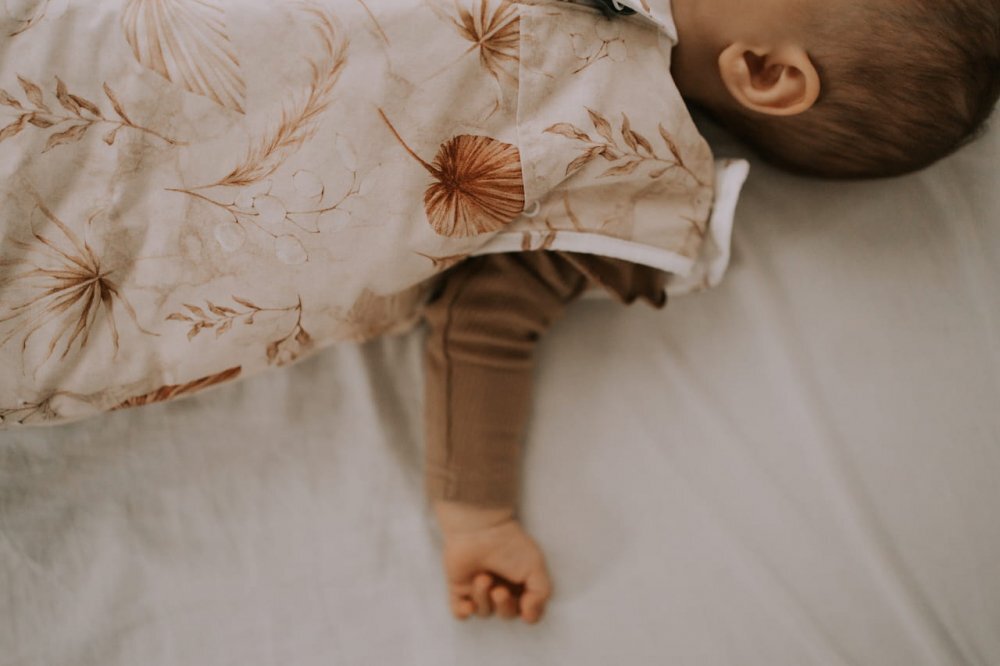 Nor Pufos Sac de dormit din bumbac 0-24 luni Grow with me Boho Sand Sleepee 25 tog