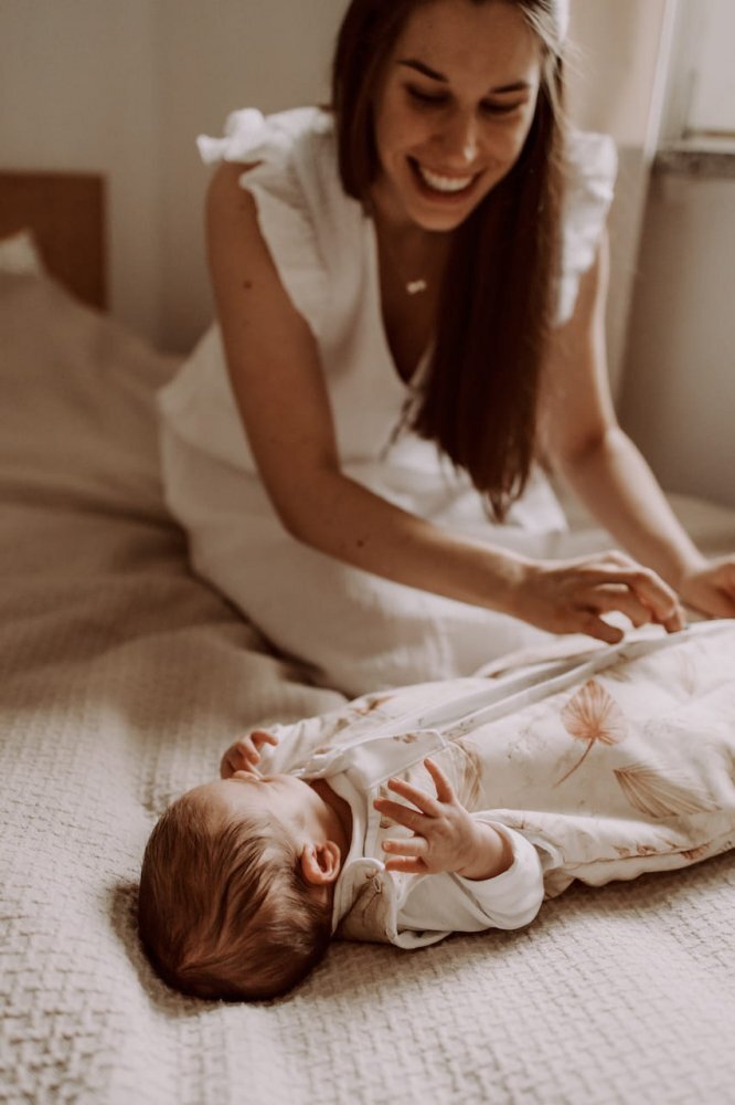 Nor Pufos Sac de dormit din bumbac 0-4 luni Newborn Boho Sand Sleepee 25 tog
