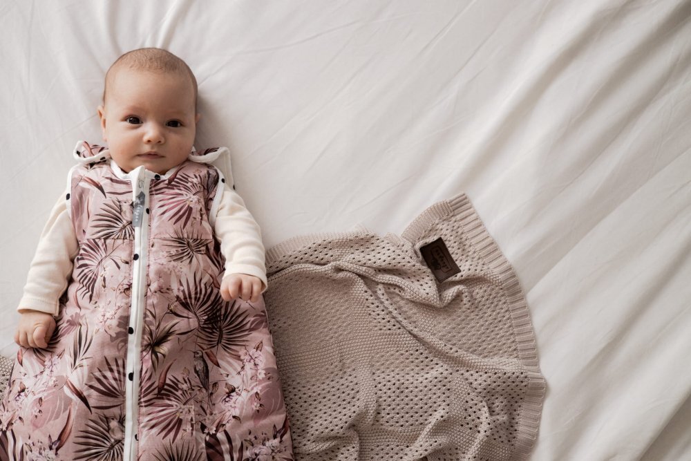 Nor Pufos Sac de dormit din bumbac 0-4 luni Newborn Jungle Pink Sleepee