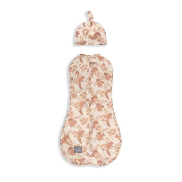 Nor Pufos Saculet Swaddle infasat nou nascut + caciulita First Step Animale Epoca Almond Sleepee