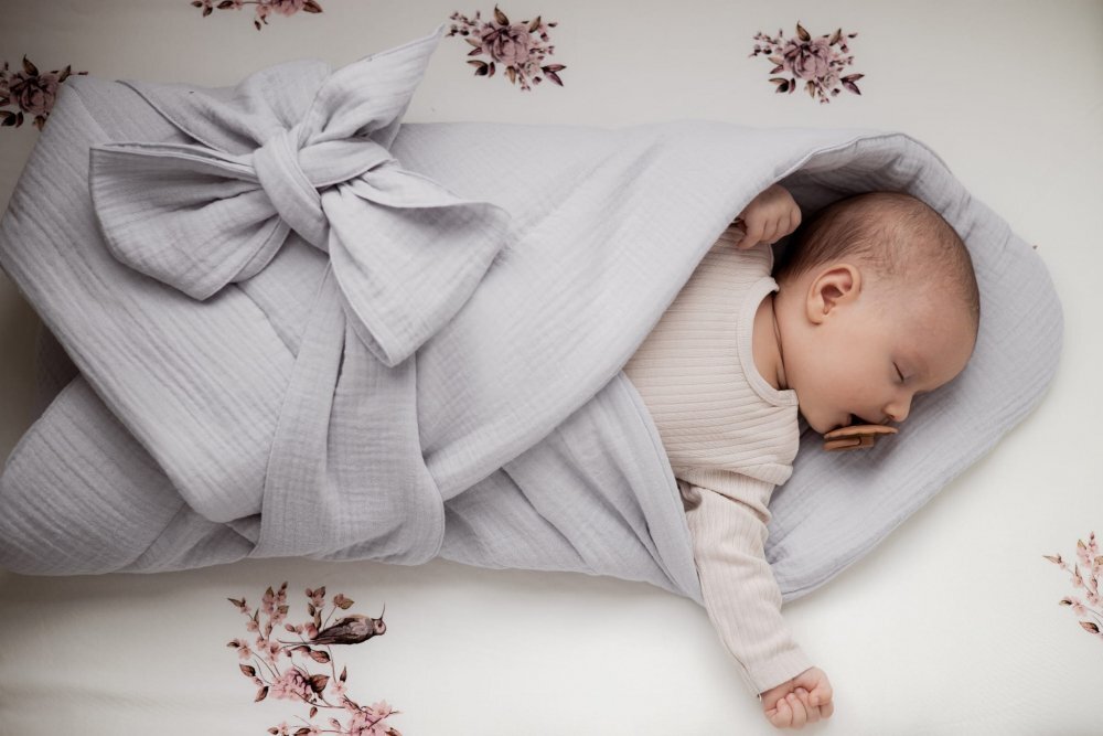 Nor Pufos Wrap Babyhorn pentru nou nascut Gri Sleepee