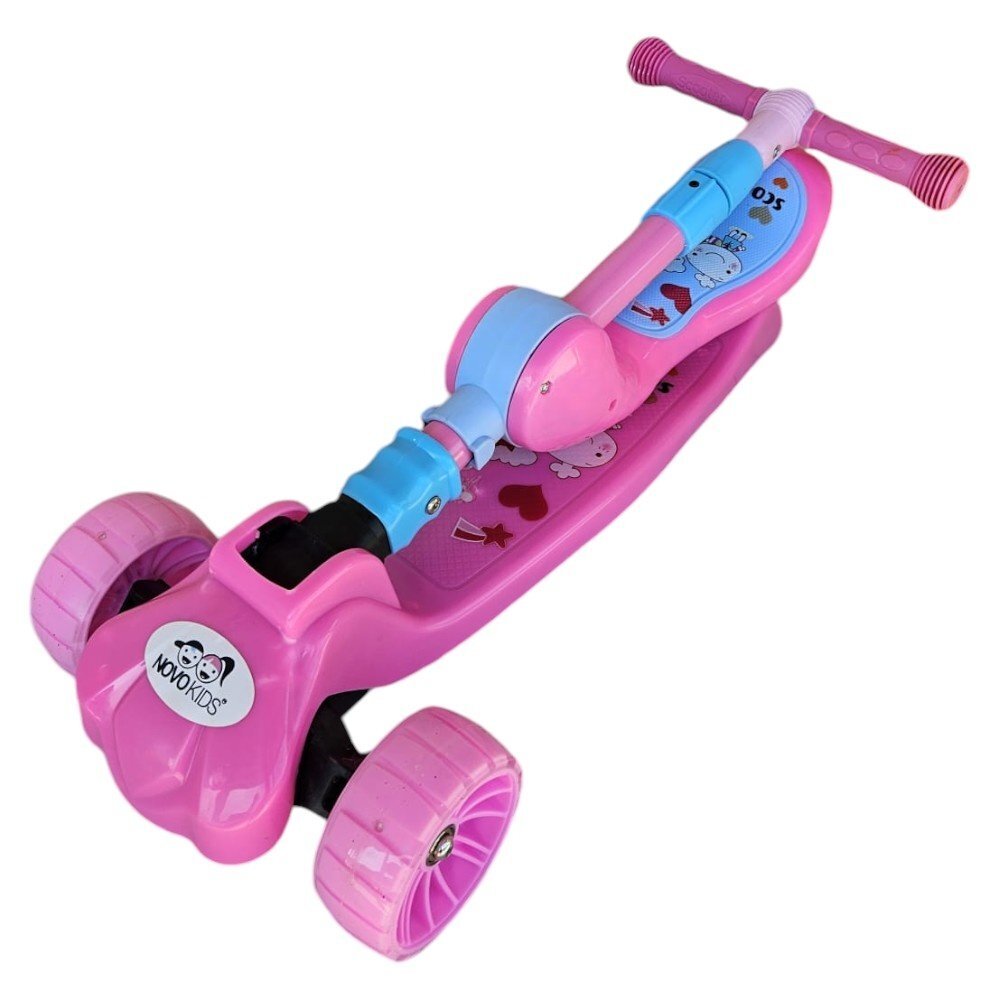 Novokids Trotineta pentru copii Mini Scooter 8010 Roz 2 in 1 cu roti luminoase din silicon melodii 3 roti pliabila maner reglabil greutate suportata 50 kg