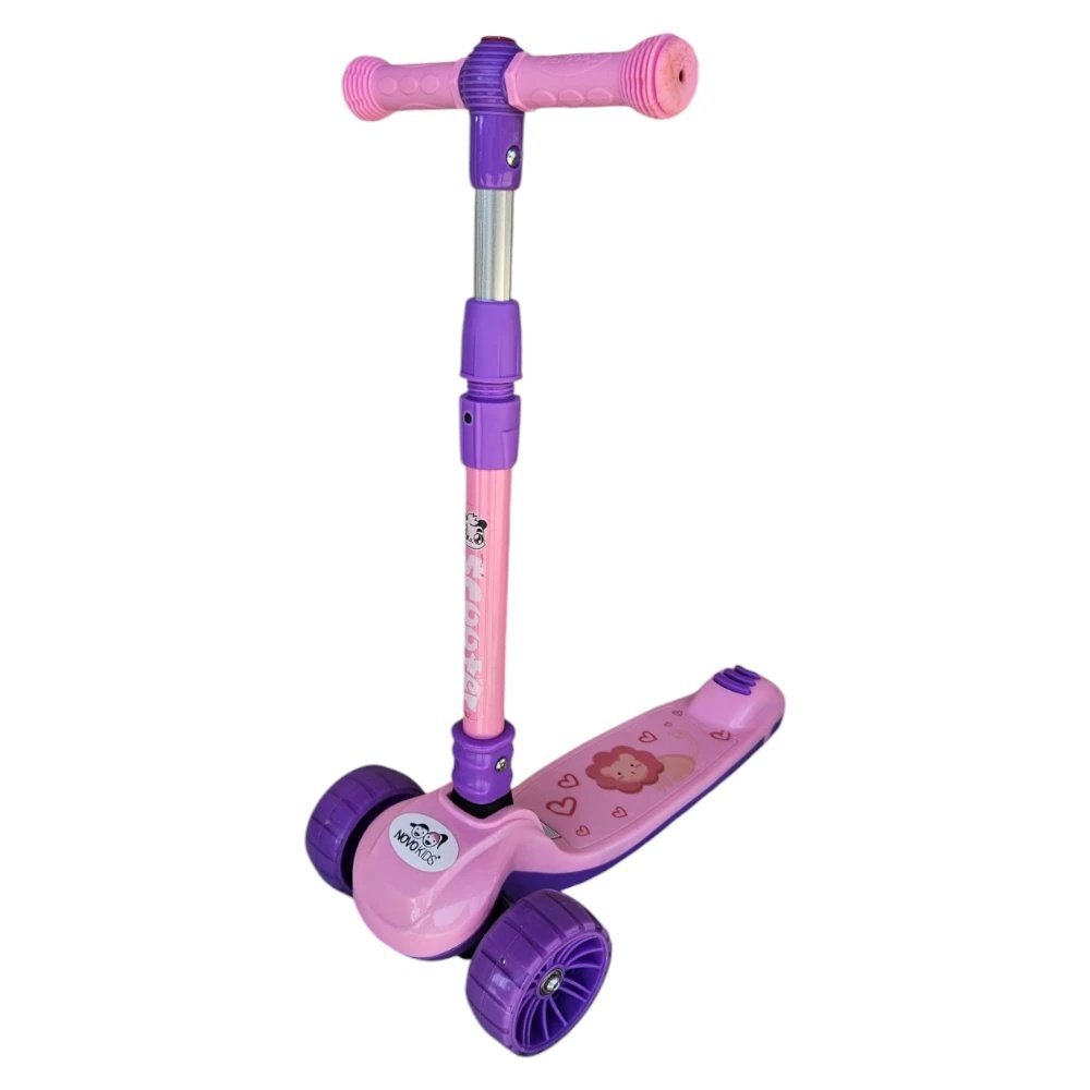 Novokids Trotineta pentru copii Mini Scooter 8150 Roz cu roti luminoase din silicon melodii si lumini 3 roti pliabila maner reglabil pe inaltime greutate suportata 50 kg