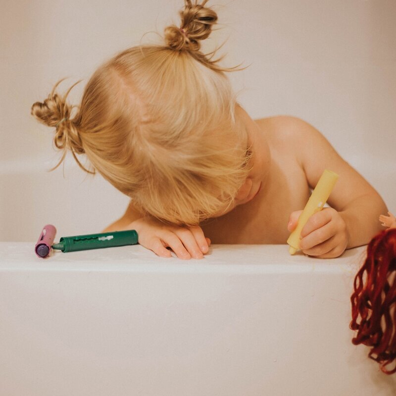 NUBY Set 5 creioane colorate pentru baie