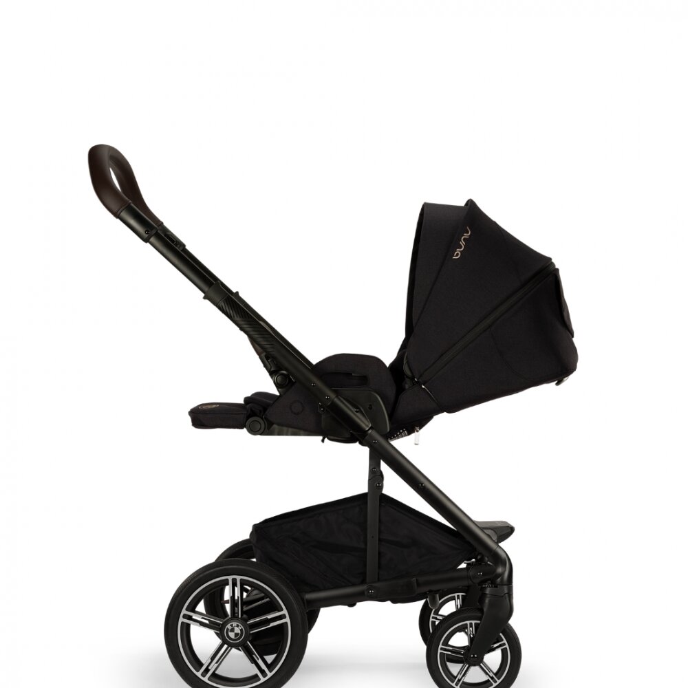 NUNA Carucior pentru copii x BMW MIXX next Negru Element cu sezut reversibil pliere compacta spatar reglabil suspensii maner parental reglabil husa de ploaie husa picioare