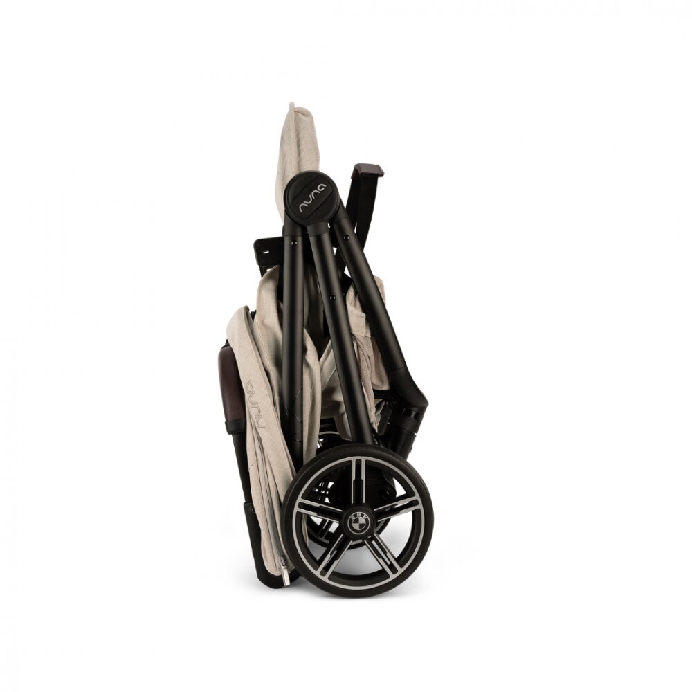 NUNA Carucior pentru copii x BMW TRVL LX Bej Mica ultracompact spatar reglabil pliere automat suspensii