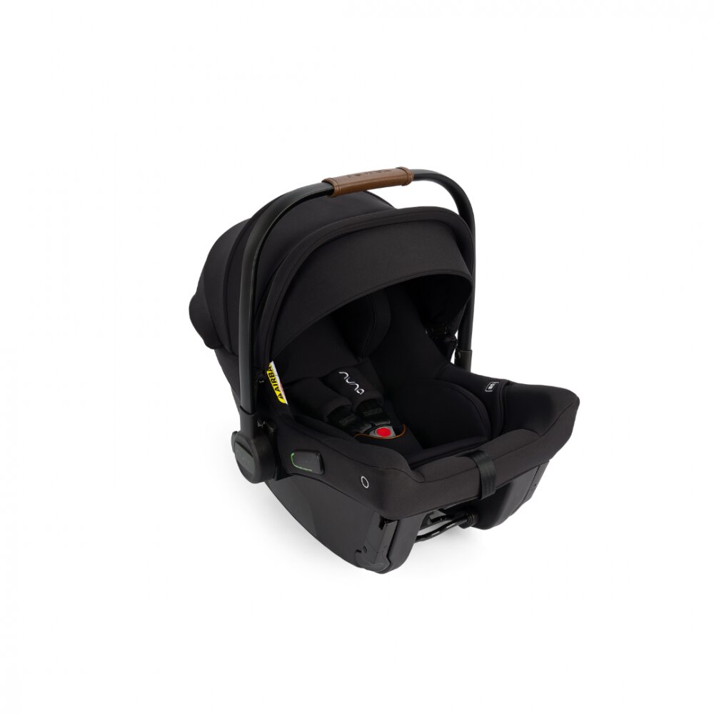 NUNA Scoica auto cu isofix Pipa urbn Caviar conform ECE R129 si testata ADAC