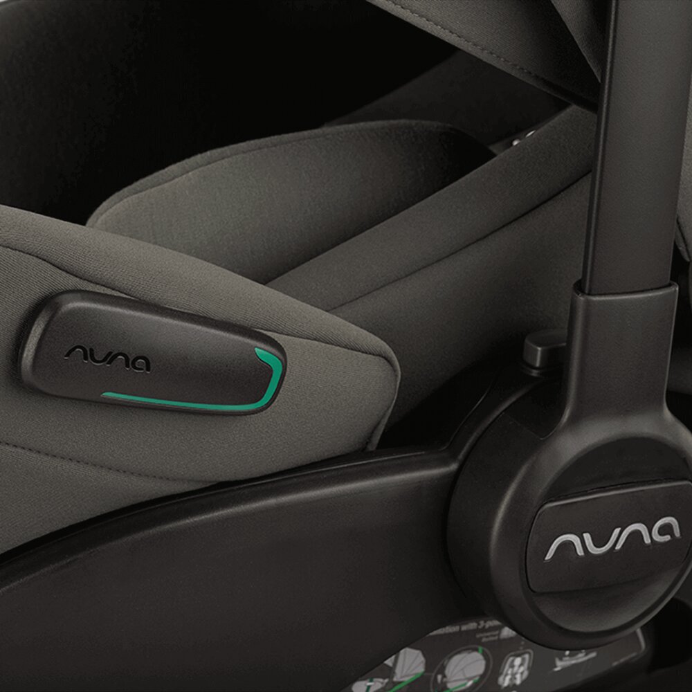 NUNA Scoica auto pentru copii ARRA flex Pine i-Size spatar reglabil tetiera ajustabila nastere-87 cm certificata R129