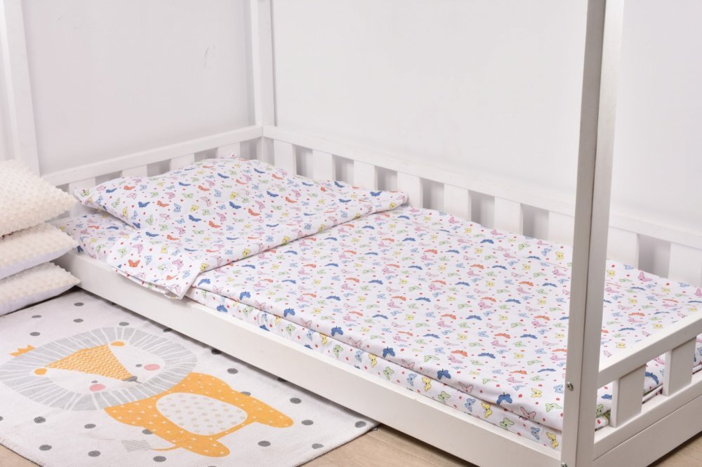 Paturica fermecata Lenjerie 3 piese pat 90x200 cm model fluturasi