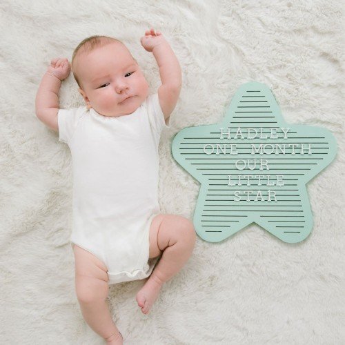 PEARHEAD Tabla decorativa steluta cu litere pentru personalizare